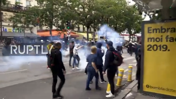 “The pass shall not pass!” Protesters take to streets across France after Macron drops vaccine passport bombshell